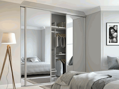 Fitted Wardrobes For Small Bedroom